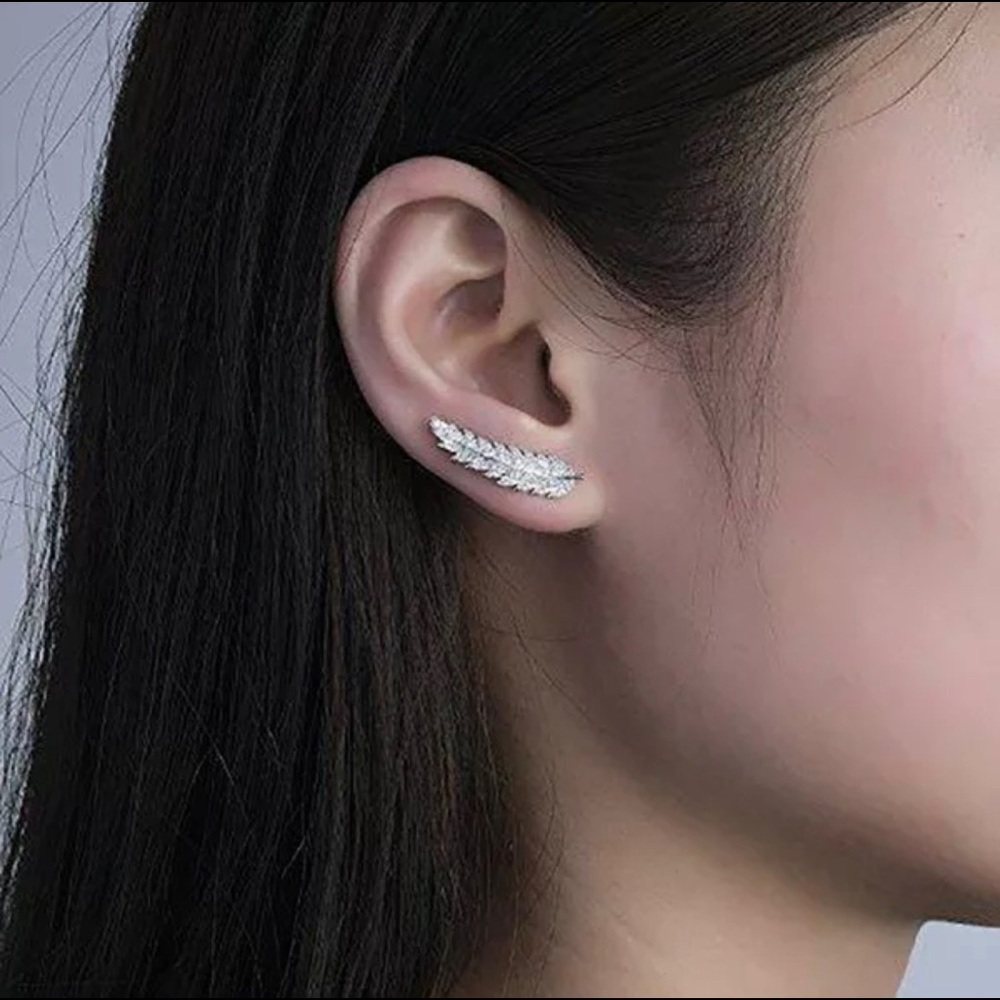 New 925 Sterling Silver Feather Diamond Earrings